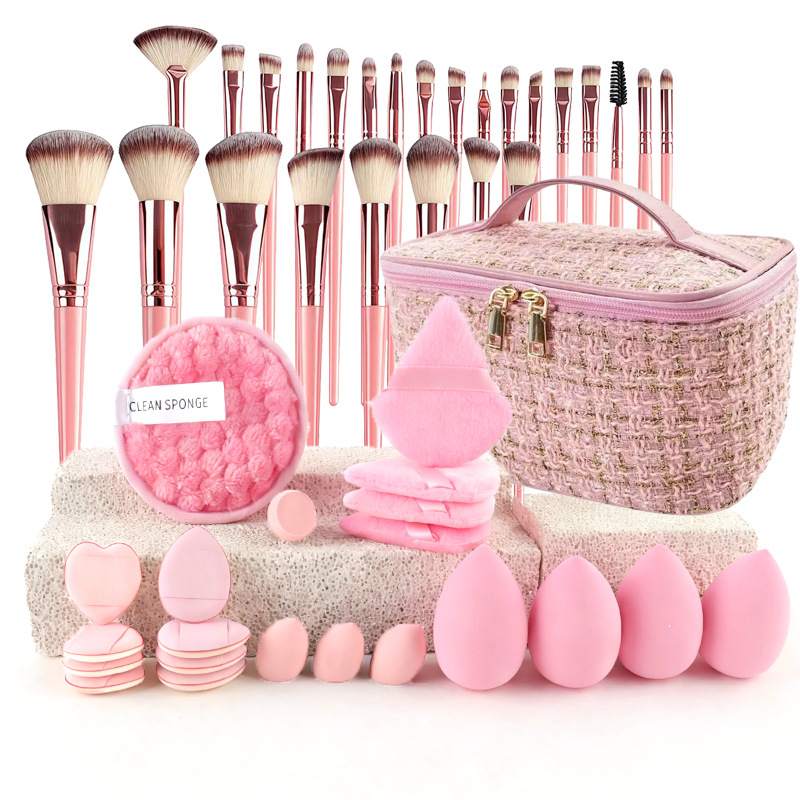Makeup Brush Set Chic Fragranc - Travel Accessories Toiletries recension och pris